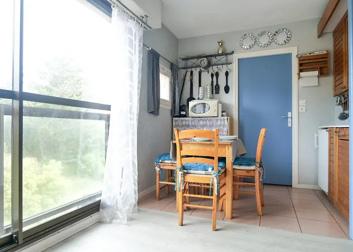 Apartmán Au Calme Quartier Port Olona 4 Personnes